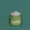 LA MER Moisturizing Cream in Green Jar Premium Skincare Product