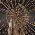 Classic Ferris Wheel Amusement Equipment With Yellow Cabins And Metal Frame Design