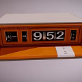 VOSSSTRASSE Commercial Equipment With Time Display PH Indicator Digital Readout Gray Orange Design