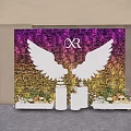 Check in Photo Spot With White Wings Mosaic Gradient Wall And Floral Decorations