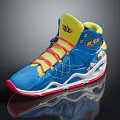 Stylish Blue Sneakers With Pink Laces Yellow Tongue And Cartoon Patterns