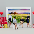 Popular Photo Check in Spot With Large Screen Scenic Landscape Women Balloons Flower Bouquets Gift Boxes