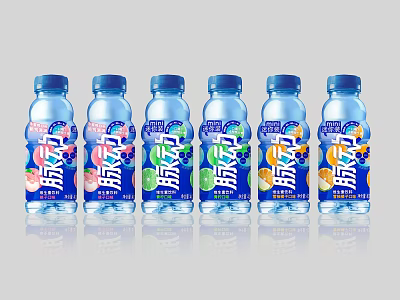 Mizone Functional Drinks with Blue Bottles and Various Fruit Flavors Six Bottles 3d model