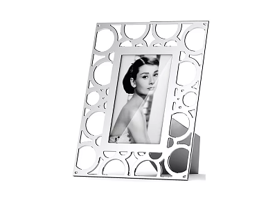 Silver Metal Picture Frame with Hollow Circular Cutouts for Displaying Portrait 3d model