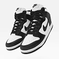 High Top Black And White Shoes With Nike Logo And Leather Upper Design