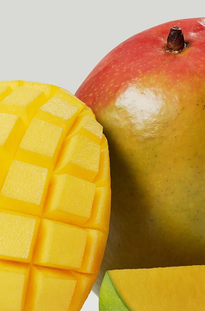 Ripe Fresh Mango Fruit With Red Green Skin And Yellow Diced Flesh Slices 3d model Ripe Fresh Mango Fruit With Red Green Skin And Yellow Diced Flesh Slices 3d model