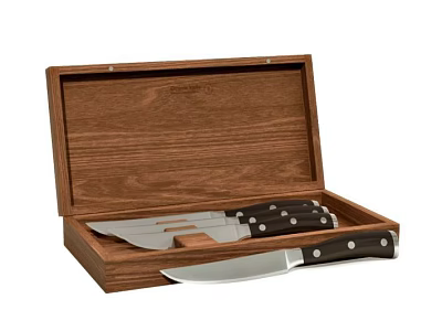 Premium Kitchen Knife Set In Wooden Storage Box With Sharp Blades And Ergonomic Handles 3d model