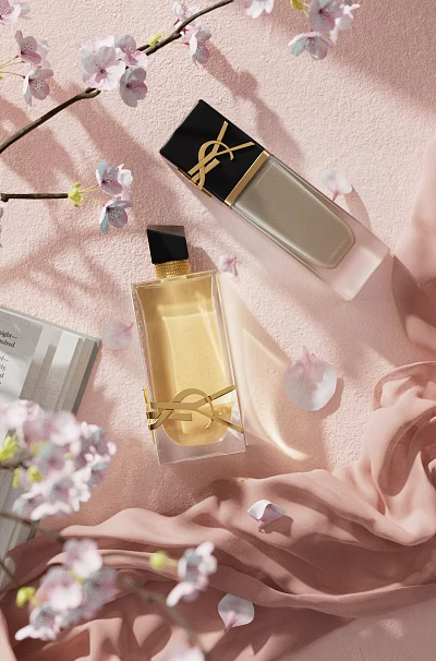 Luxury Perfume Bottles On Pink Background With Petals 3d model Luxury Perfume Bottles On Pink Background With Petals 3d model