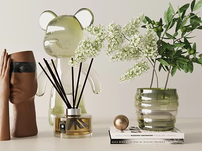 Decorative Ornament Set With Transparent Bear Sculpture Fragrance Diffuser Vase And Golden Ball 3d model