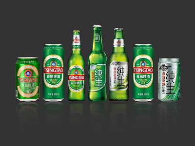 Multiple TSINGTAO Pure Draft Green Beer Bottles Cans And Glasses 3d model