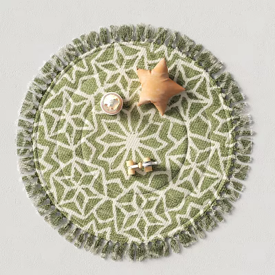 Round Green And White Patterned Rug With Tassels And Decorative Accents 3d model