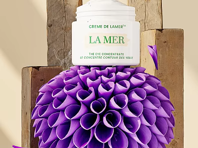 E-commerce display booth with La Mer Creme and purple decorative flower on wooden background 3d model