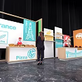 China Themed Display Booths With Colorful Panels And Product Displays