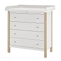 Simple Style Children's Bed With White Finish Wooden Legs And Practical Storage Drawers