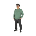 Standing man in spring and summer costume with sunglasses 3d model