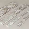 Natural Stone Garden Stepping Stones With Various Sizes And Textured Surfaces