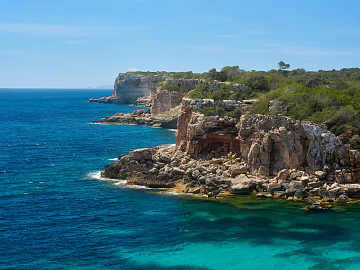 Blue sky, white clouds, sea water texture (ID:ffach768750)