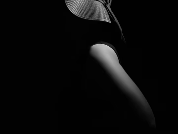 black and white painting texture (ID:ffaag60351)