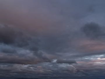 Dark dark clouds, cloudy sky, storm disaster coming texture (ID:ffach739870)