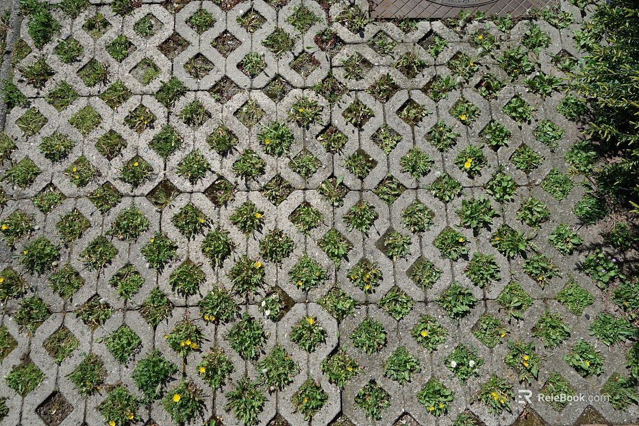 grass-planting brick texture