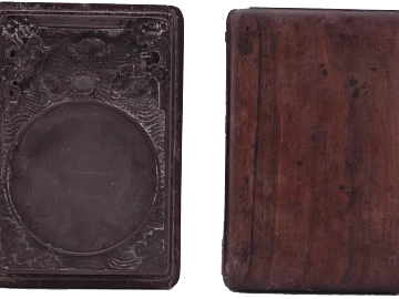 Dark brown wooden inkstone box 3d model