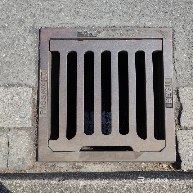manhole cover texture