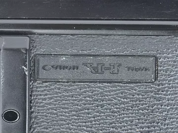 Black fine-grain leather camera body finish texture (ID:ffaeh888701)
