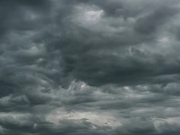 Dark dark clouds, cloudy sky, storm disaster coming texture (ID:ffach432431)