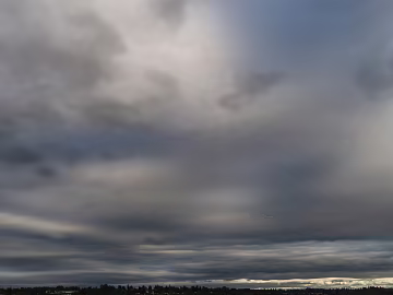 Dark dark clouds, cloudy sky, storm disaster coming texture (ID:ffach457431)