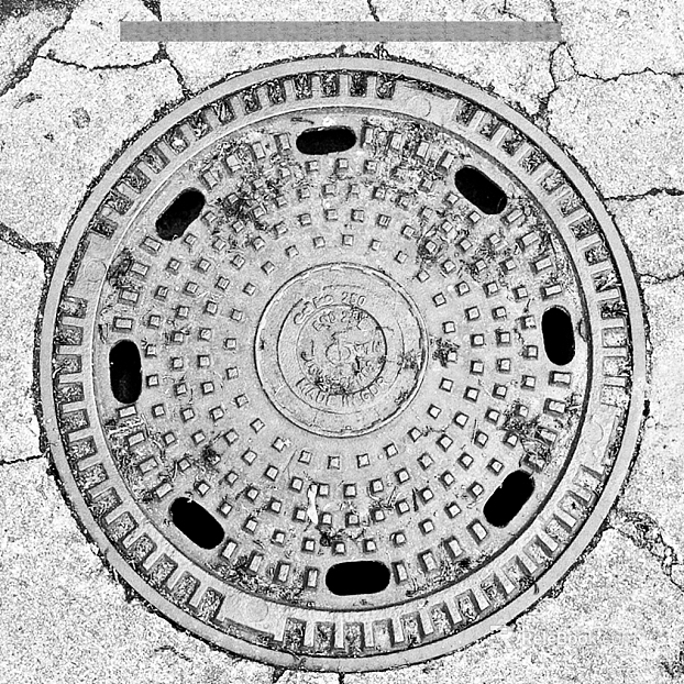 manhole cover texture