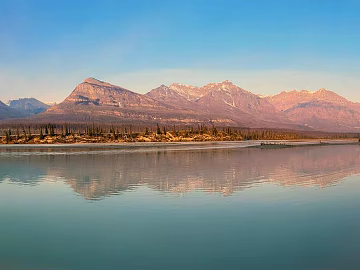 Outdoor scenery, beautiful lake scenery, blue sky, blue clear mountain scene texture (ID:ffach540973)