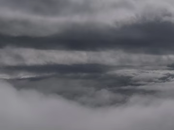 Dark dark clouds, cloudy sky, storm disaster coming texture (ID:ffach702431)
