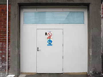 Metal door texture (ID:ffaaf4998)