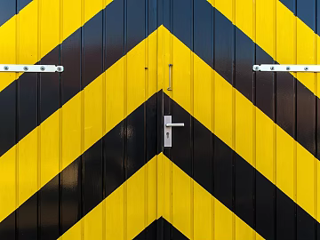 Metal door texture (ID:ffagg28238)